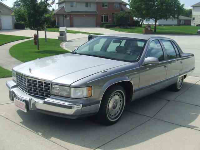 Classic Cadillac Fleetwood for Sale on ClassicCars.com - 60 Available