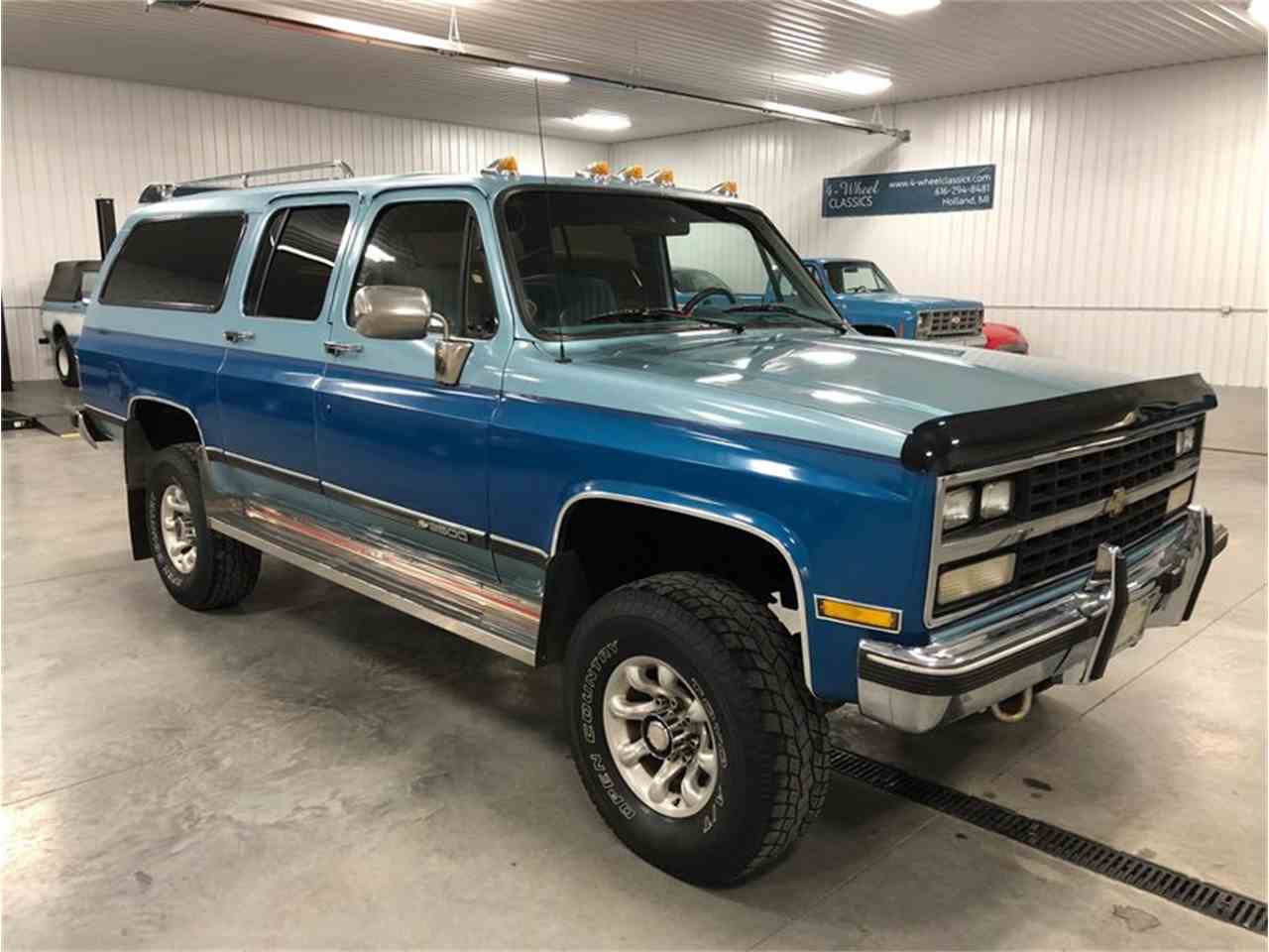 Chevrolet suburban 89