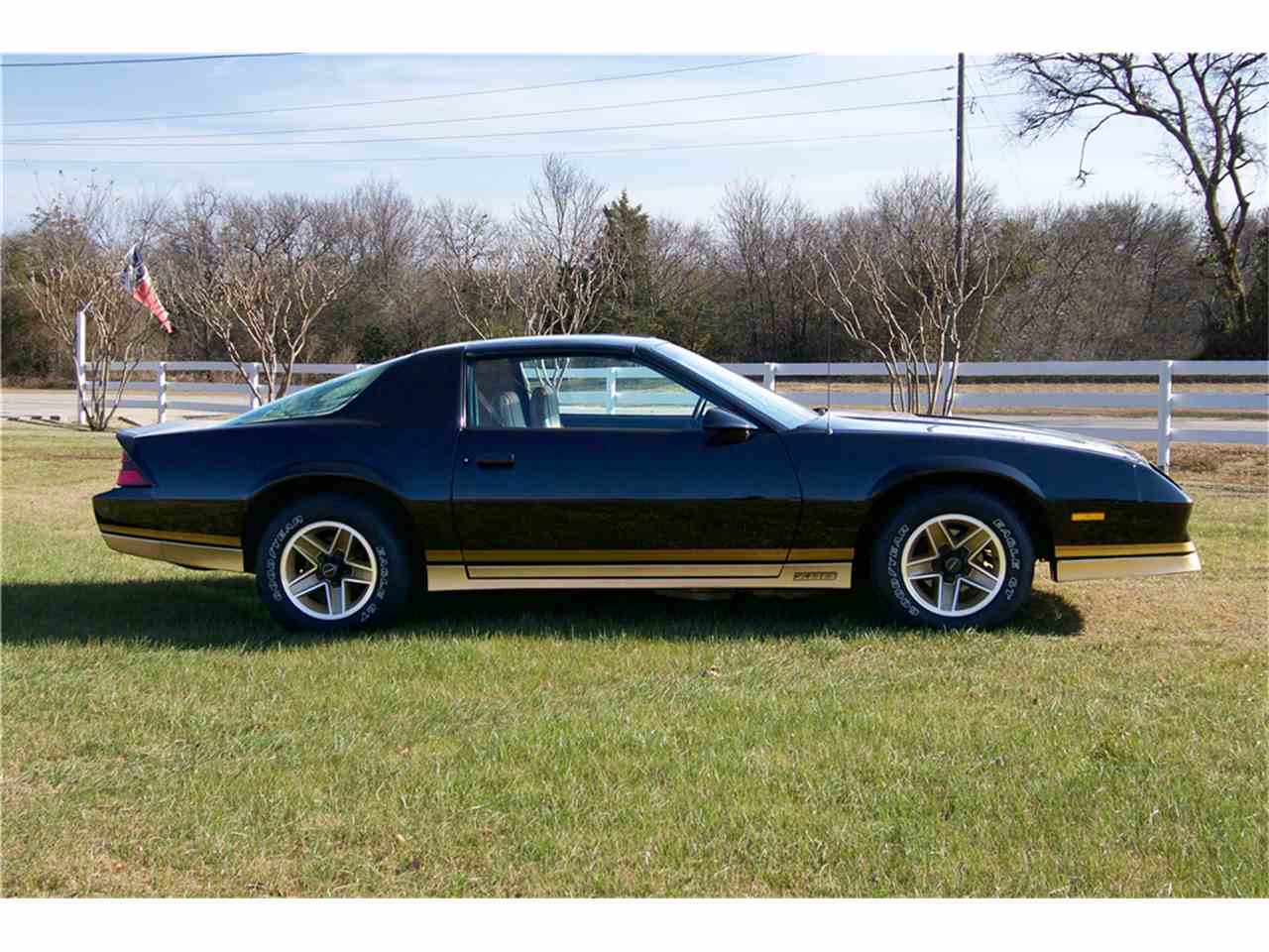 Chevrolet camaro 1982