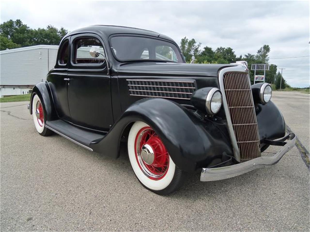 1935 Dodge 3 Window Coupe