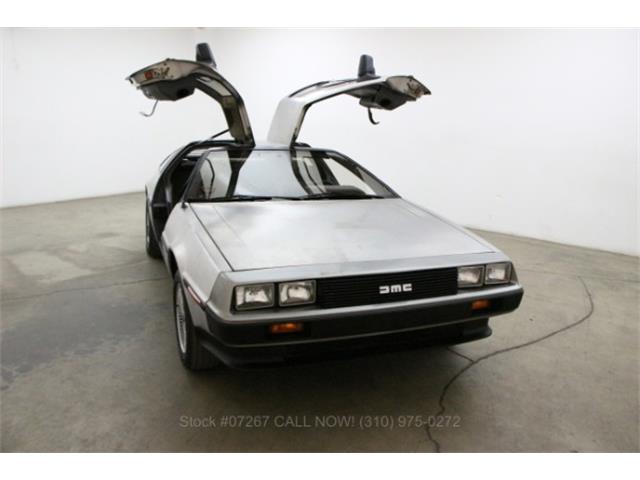 1753002-1981-delorean-dmc-12-thumb.jpg