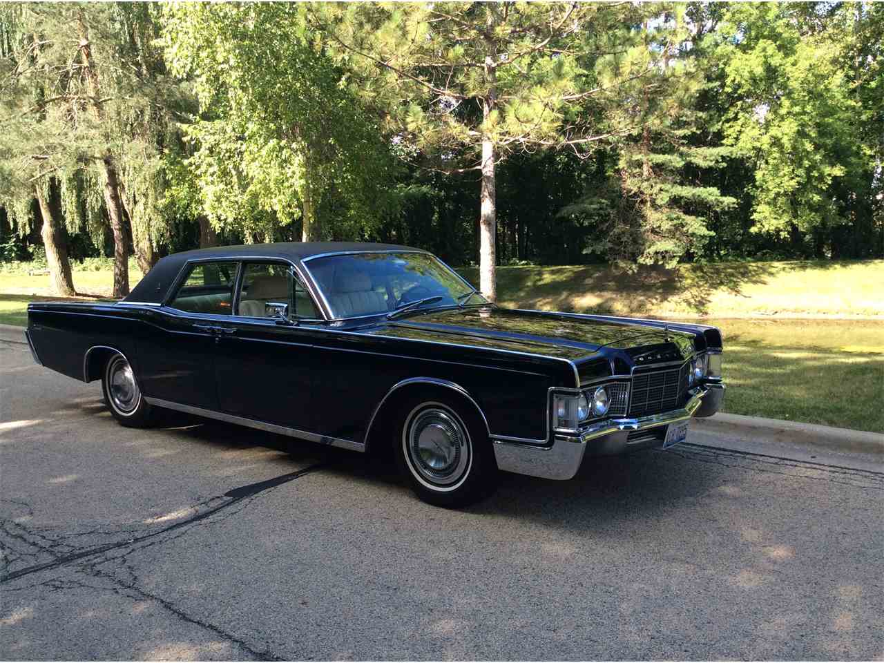 Lincoln continental 69