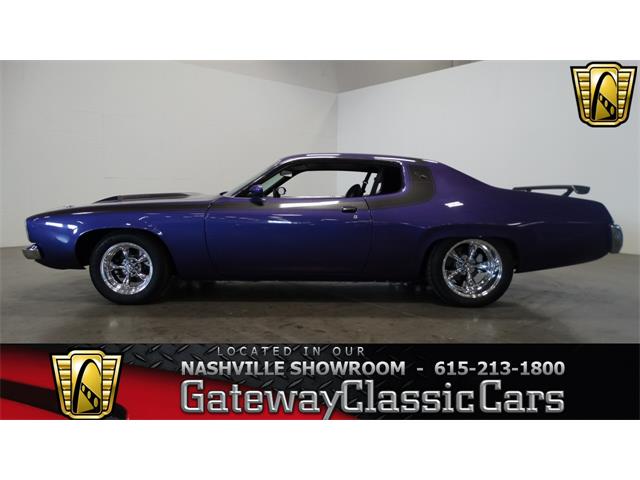 Auto World Premium 1/64 Plymouth Road Runner 1973 Rossa – Muscle Cars Da Collezione