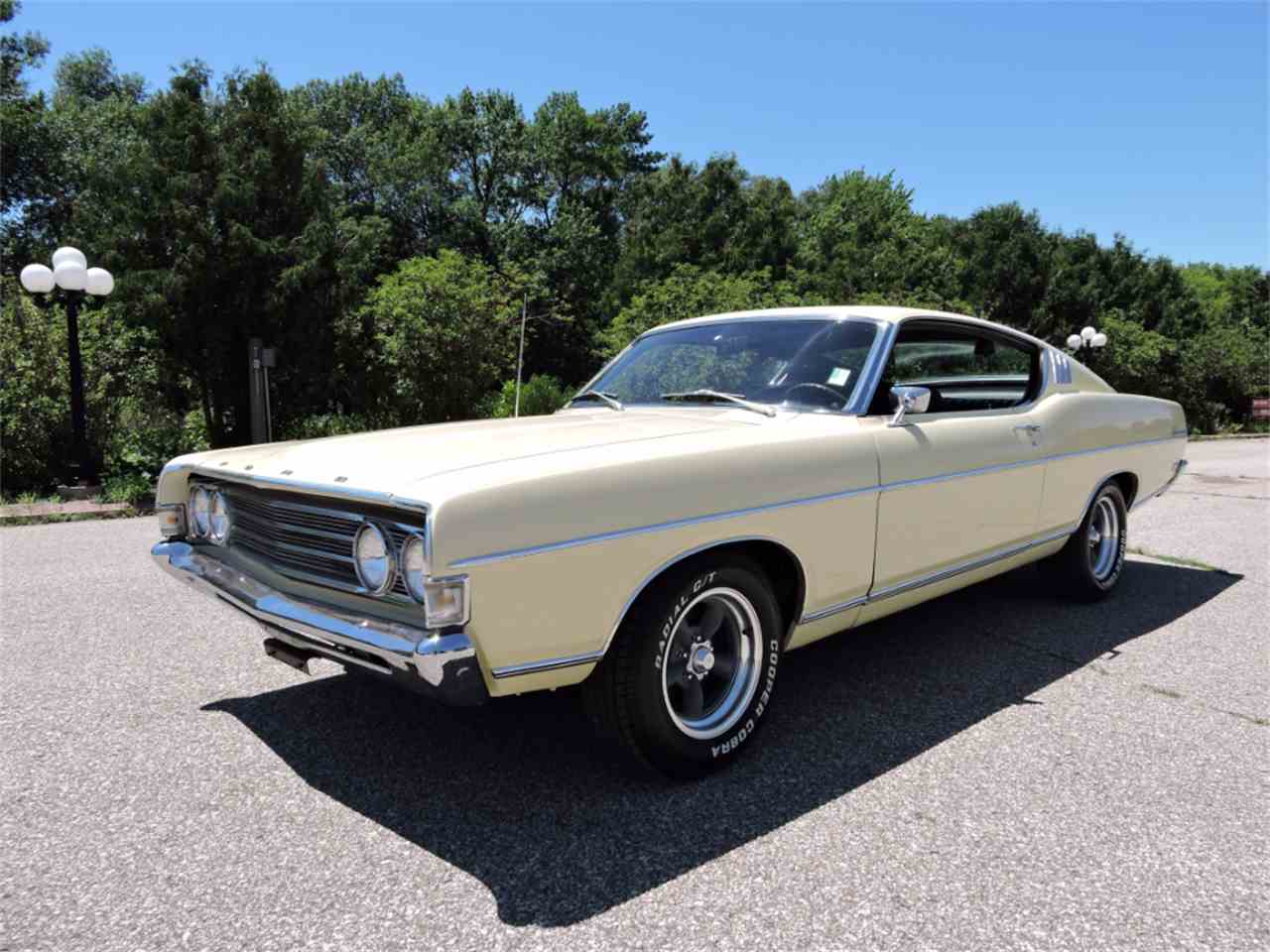 1969 Ford Fairlane 2dr