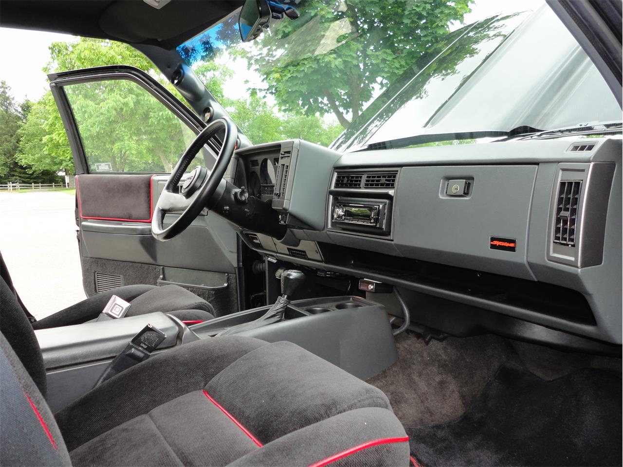 8514587-1991-gmc-syclone-std.jpg
