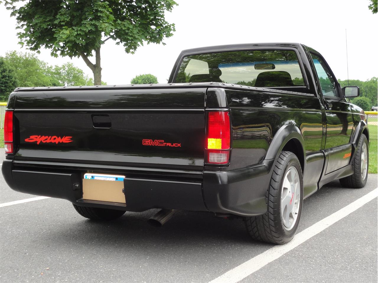 8514605-1991-gmc-syclone-std.jpg